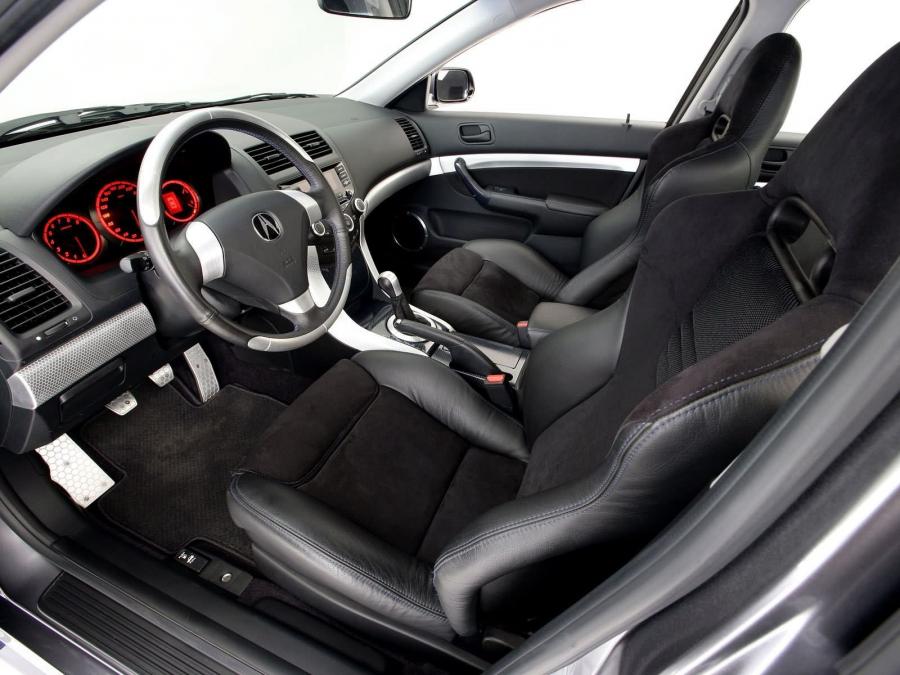 Интерьер Acura TSX A-Spec Concept 2005 года  (фото 7 из 14)